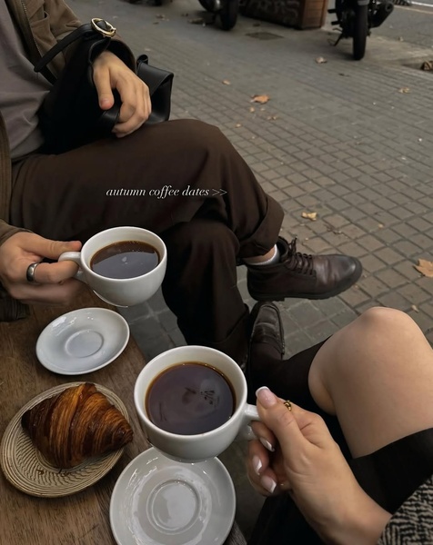 black coffee, coffee cups, brewed coffee, hot coffee, coffee beverage, brand awareness, lifestyle, warm, calm, brown, neutral
